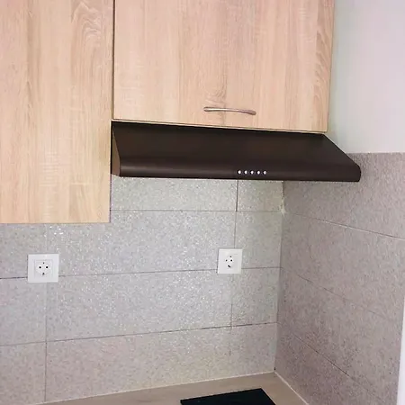 Vash Apartman Skála Neón Epivatón